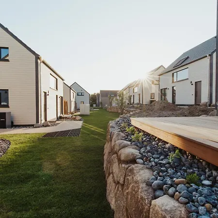 Neu Rügen Resørt Großzügige, Gemütliche Doppelhaushälfte Helena Mit Terrasse Sagard