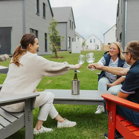 Neu Rügen Resørt Großzügige, Gemütliche Doppelhaushälfte Helena Mit Terrasse * Sagard