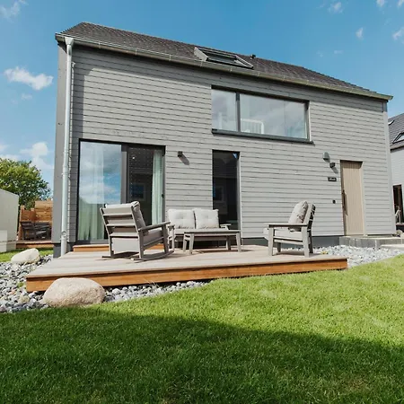 Neu Rügen Resørt Großzügige, Gemütliche Doppelhaushälfte Helena Mit Terrasse Сasa de vacaciones